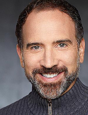 Profile photo for César Gamiño