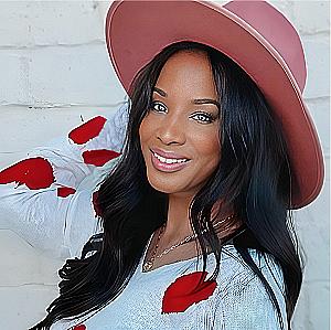 Profile photo for Betsy Holmes