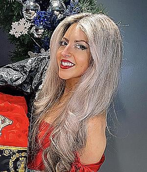 Profile photo for Miranda Miele