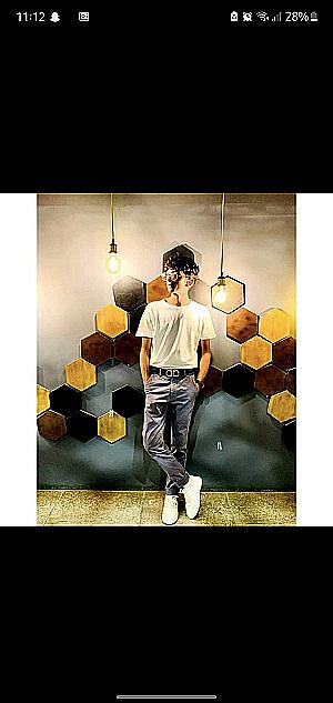 Profile photo for Ali Raza