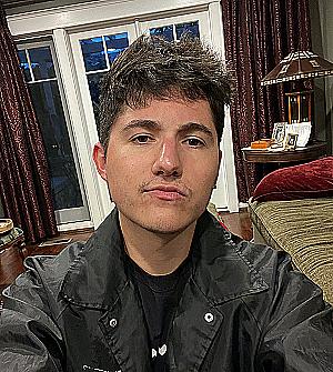 Profile photo for Markus Lopez