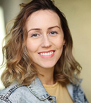 Profile photo for Lisa Leone