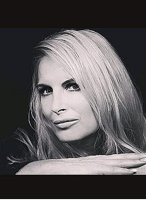 Profile photo for Jayne Lee