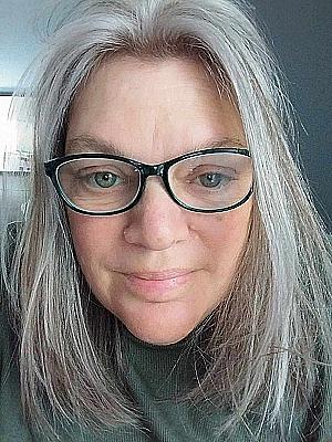 Profile photo for Teri Cooley