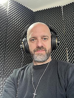 Profile photo for Andrew MacKenzie