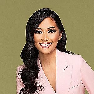 Profile photo for Gowhnou Lee