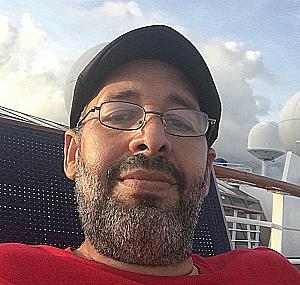 Profile photo for Rafael Pastor