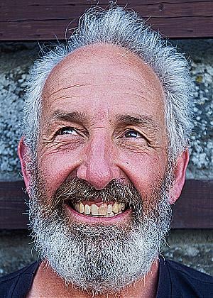 Profile photo for Peter Thomas