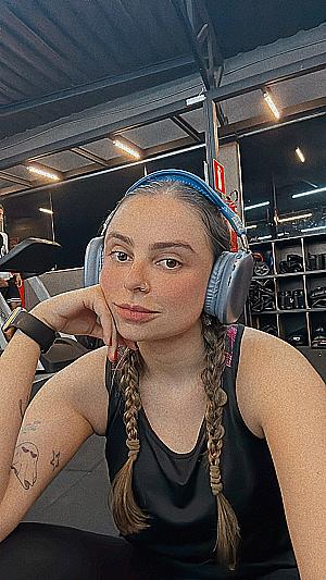 Profile photo for Amanda Souza