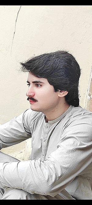 Profile photo for Sana khan