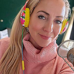 Profile photo for Rachel Davis