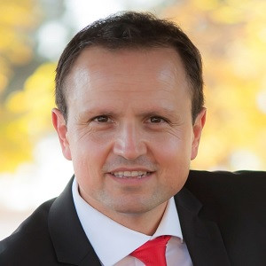 Profile photo for Rodrigo insunza