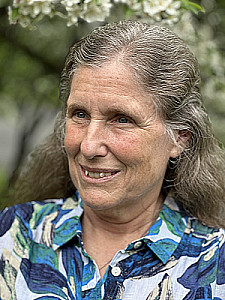 Profile photo for Carolyn Smith