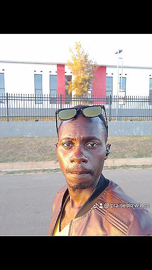 Profile photo for Praise Simwinga