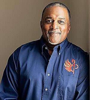 Profile photo for Greg Robinson