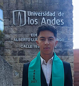 Profile photo for Andrey Perez