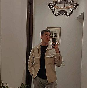 Profile photo for Saúl Valdes