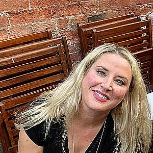 Profile photo for Louise Lye