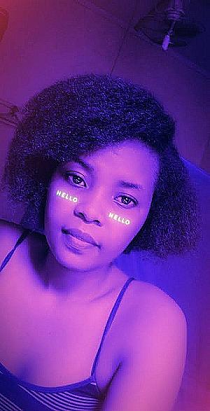Profile photo for Salome Nyomenda