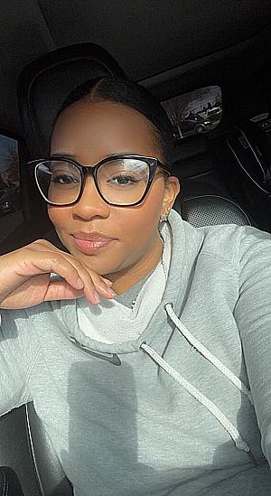 Profile photo for Krissy Krissy