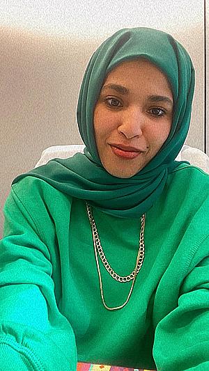 Profile photo for Huda Hussain