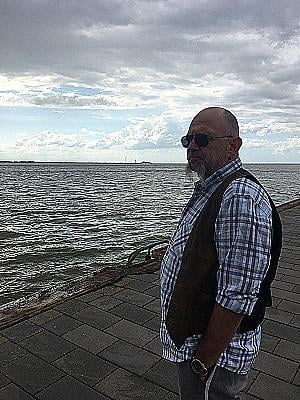 Profile photo for Axel Weiss