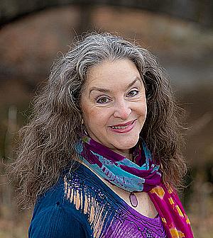 Profile photo for Elizabeth Mialaret
