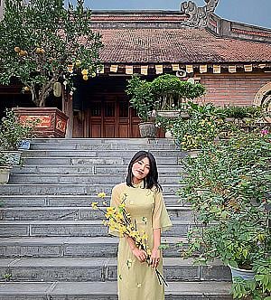 Profile photo for Nina Nguyen