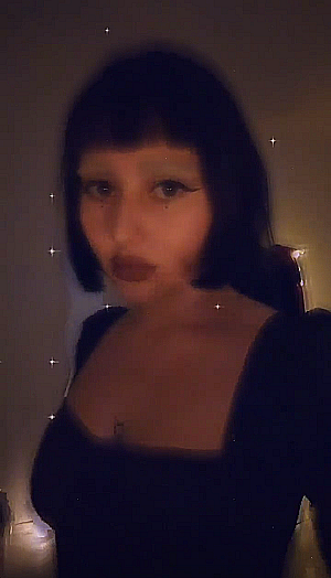 Profile photo for Daisy Sera