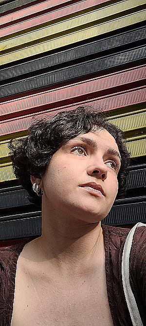 Profile photo for Raphaela Medeiros Costa