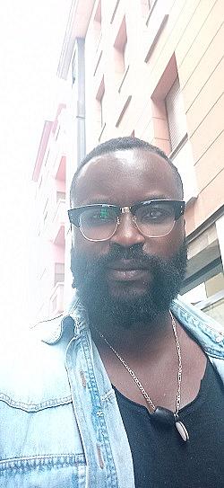 Profile photo for Deucalino Muvuma