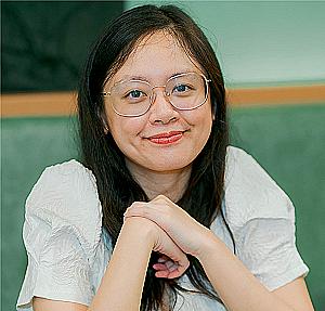 Profile photo for Phoebe Herrera