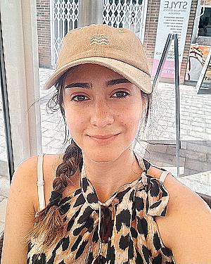 Profile photo for Mayra Zelada