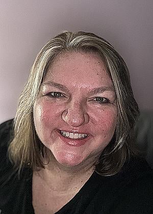 Profile photo for Bonnie Pazin