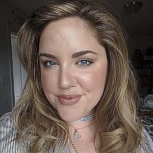 Profile photo for Tara Tabares