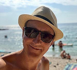 Profile photo for Mark Harrison