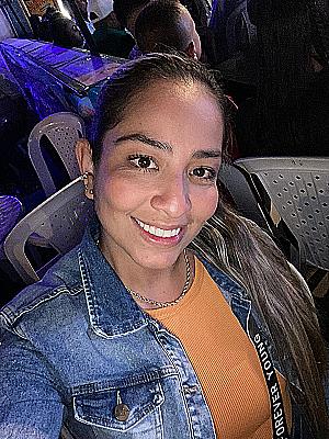 Profile photo for DANIELA LEON