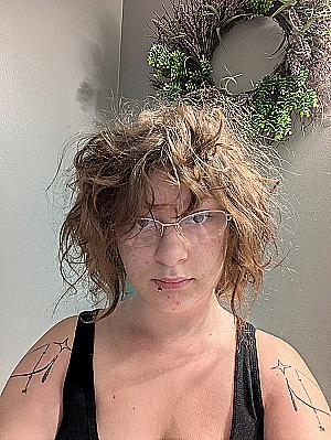 Profile photo for Midori Hofer