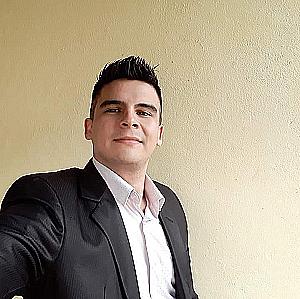 Profile photo for maximiliano nacimiento