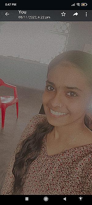 Profile photo for Aparna radhakrishnan