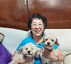 Profile photo for Adriana Robledo