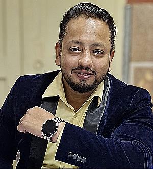 Profile photo for Abhishek Dey