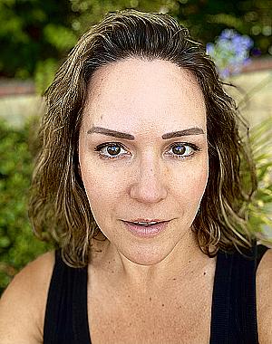 Profile photo for Jennifer Houseal