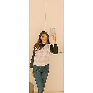 Profile photo for Adya Upadhyay