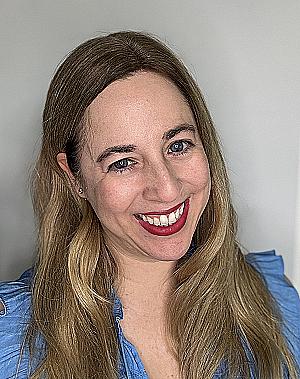 Profile photo for Jenny Manning