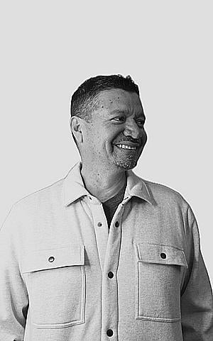 Profile photo for JULIO BARRIOS