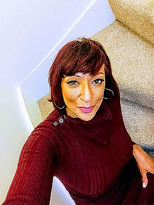 Profile photo for Nilva Thompson