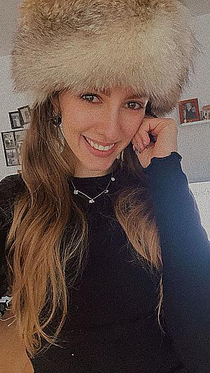 Profile photo for Laura Demiri