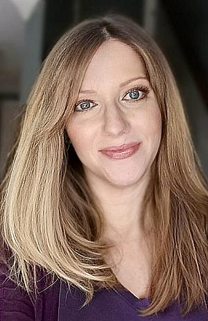 Profile photo for Lori Groopman