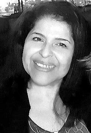 Profile photo for LOLA PARAMO